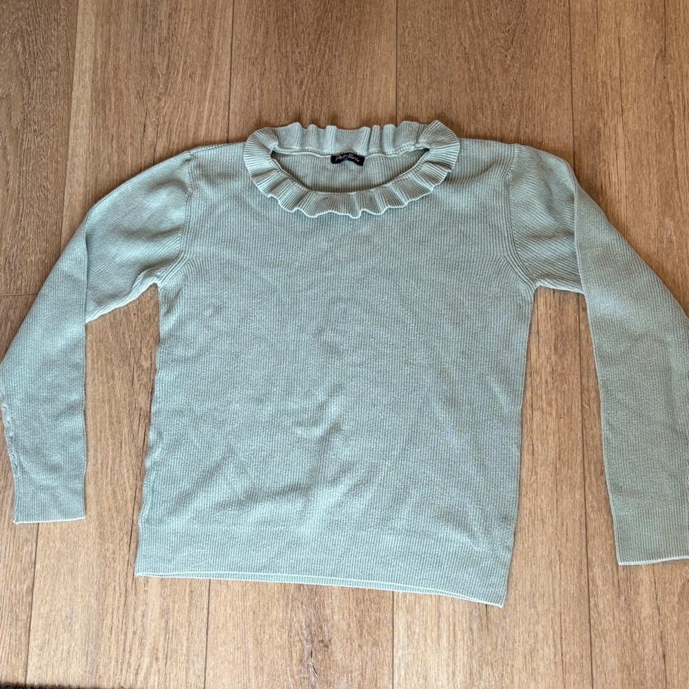 100 % Cotton Ruffled Neck Long Sleeve Sweater XL